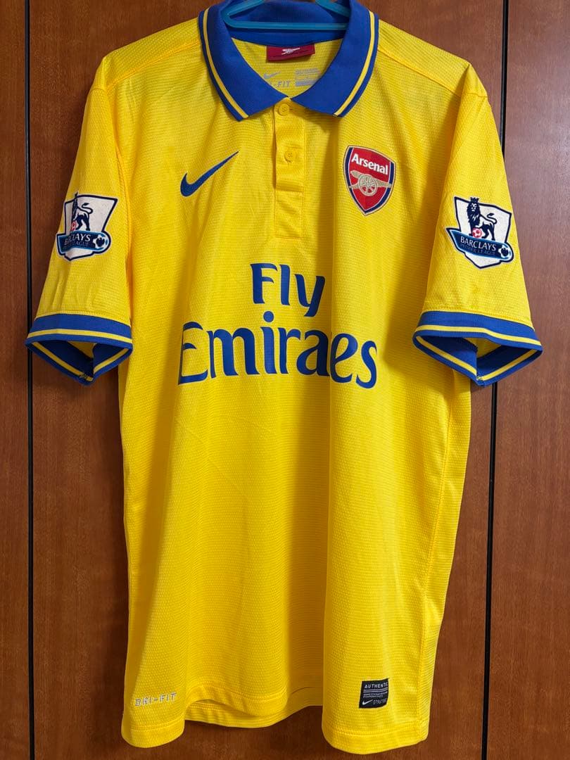 エジル　ユニフォーム　アーセナル　13/14 AWAY