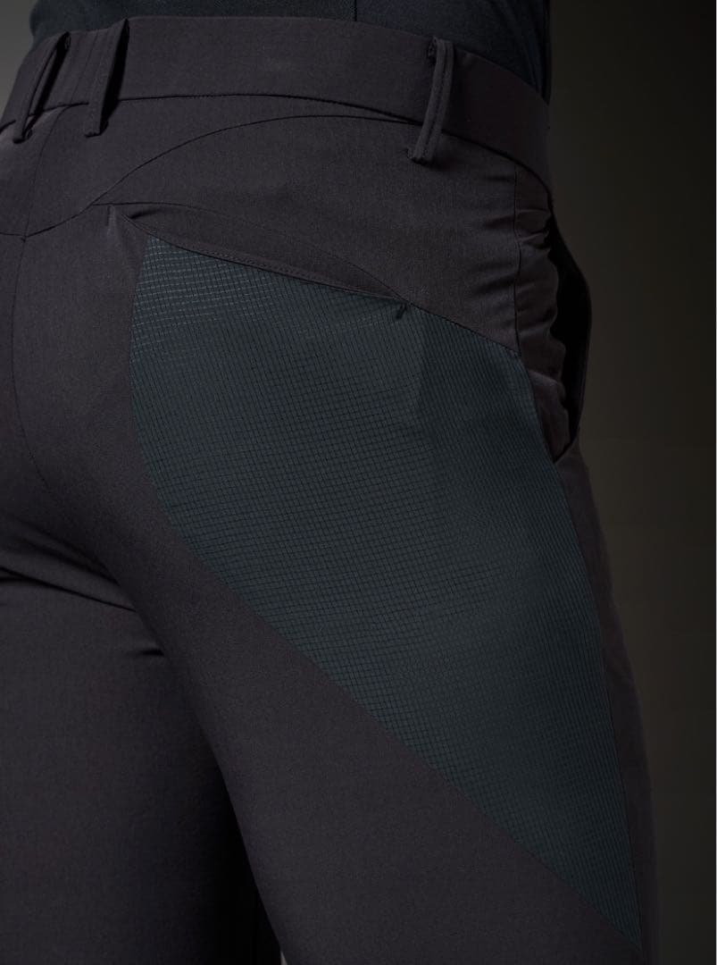 DESCENTE ナイロンストレッチ ロングパンツ　ゴルフ　メンズ