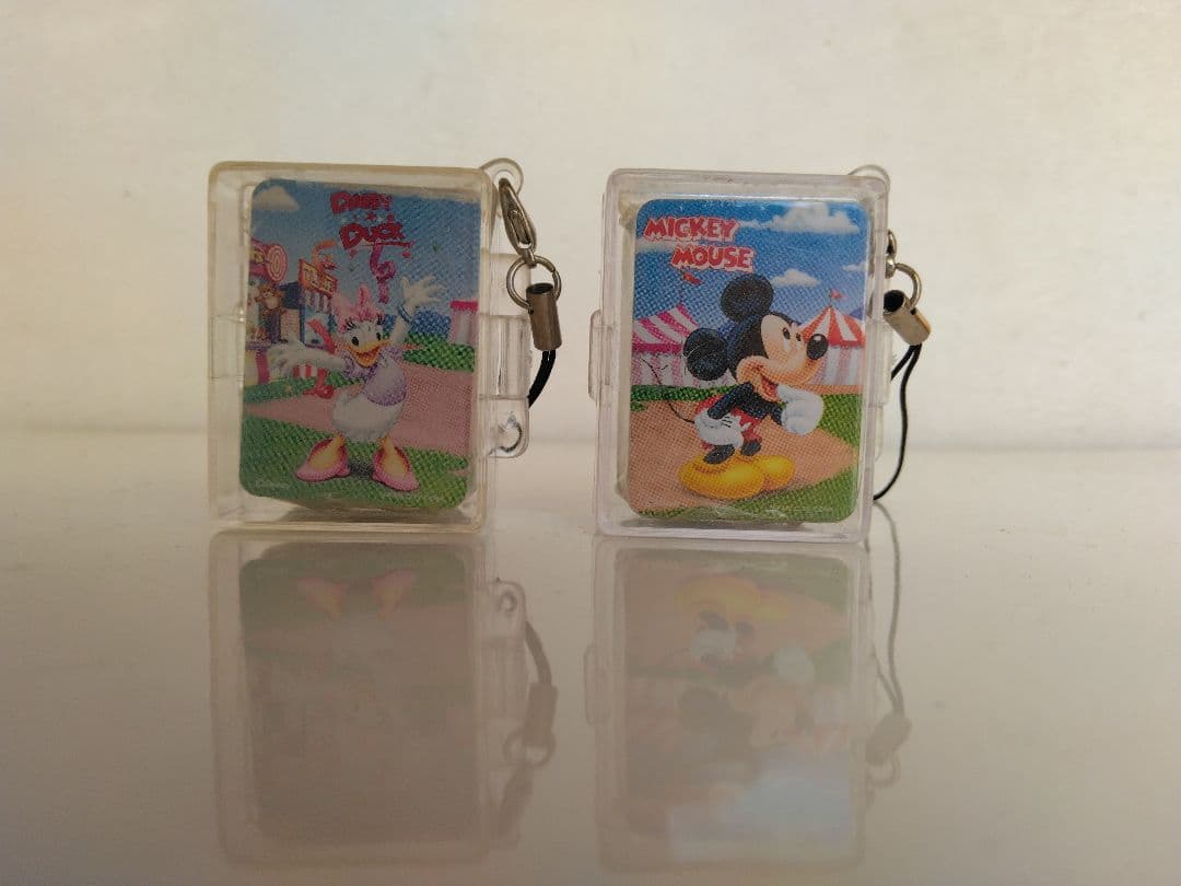新品　ディズニー　ミニトランプ　ミッキーマウス　ディジィー　二つセットのみ