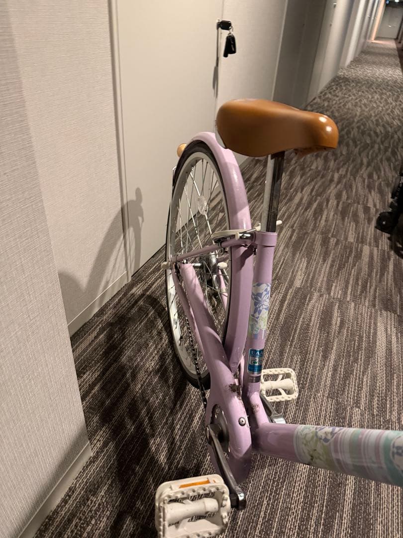 【美品】24インチ 女の子用シティサイクル自転車　ゴールドバスケット付き