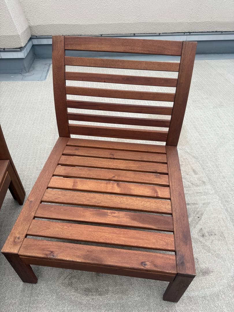 IKEA 屋外用イージーチェアほか、クッションのセット