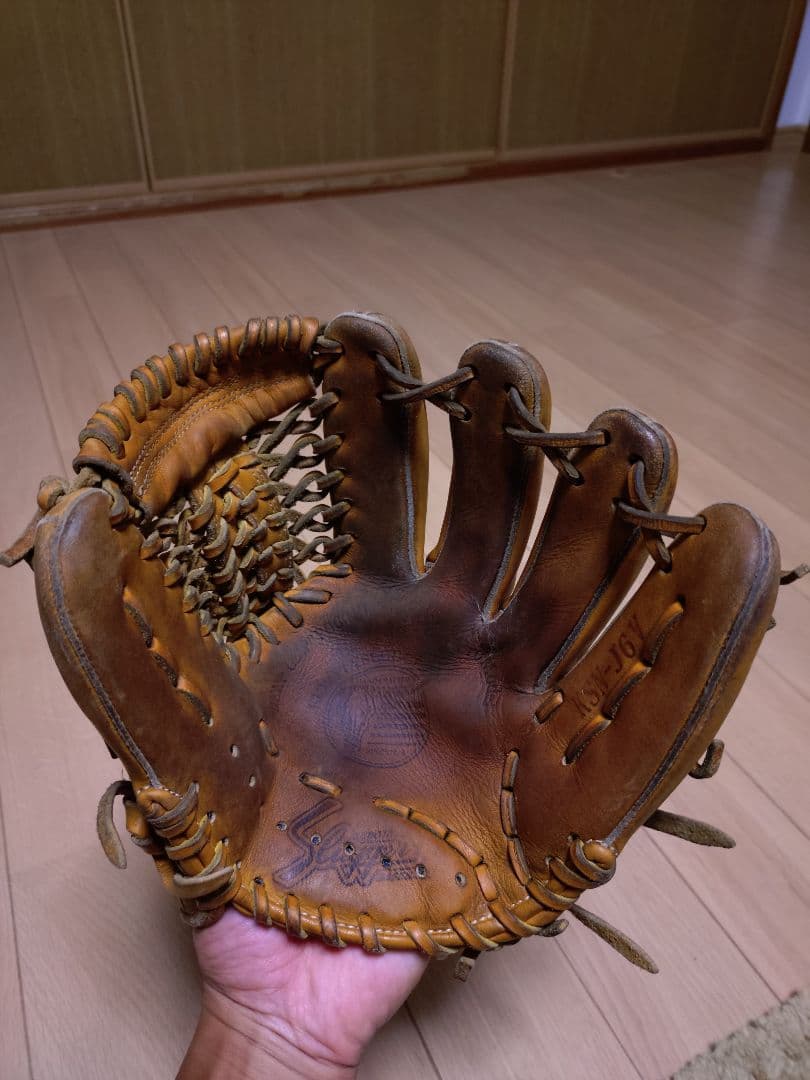スラッガー軟式グローブ　内野手用　KSN-J6V
