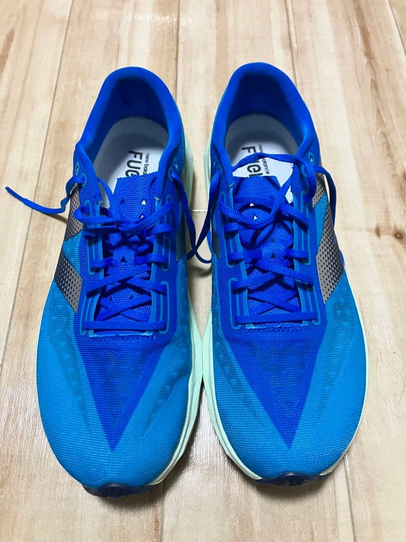ニューバランスランニングシューズFuelCell Pvlse v1 26.5cm