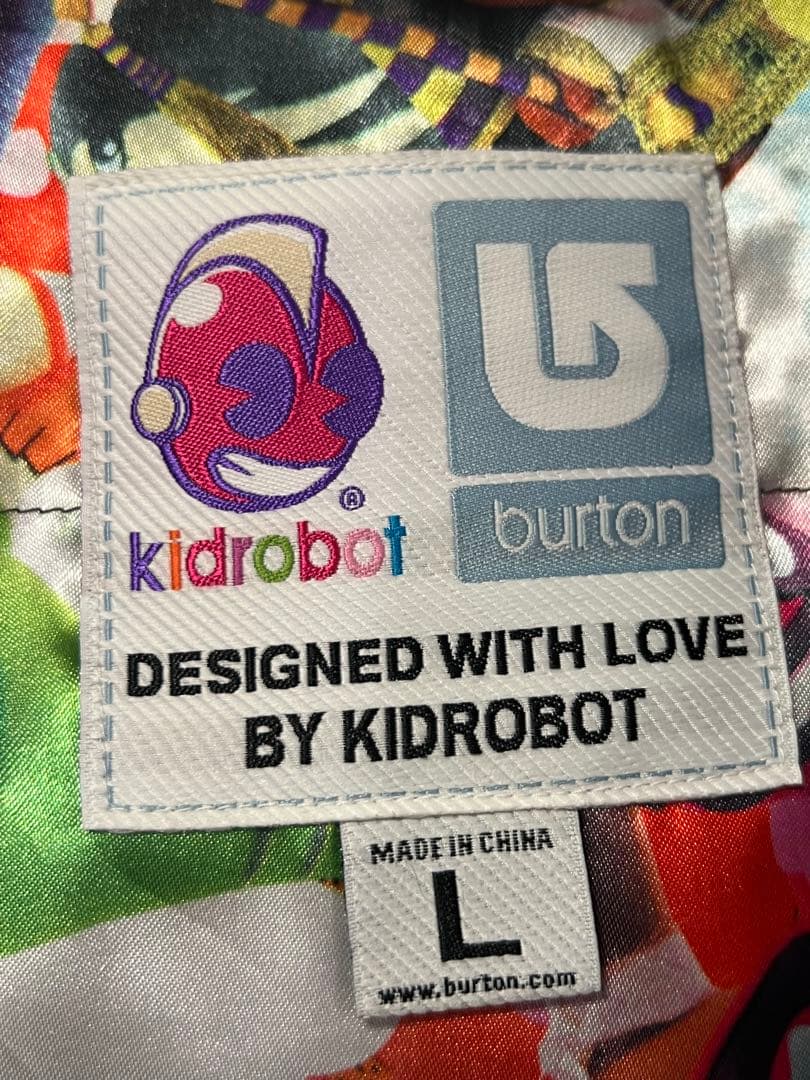 Kidrobot x Burton ジャケット Lサイズ