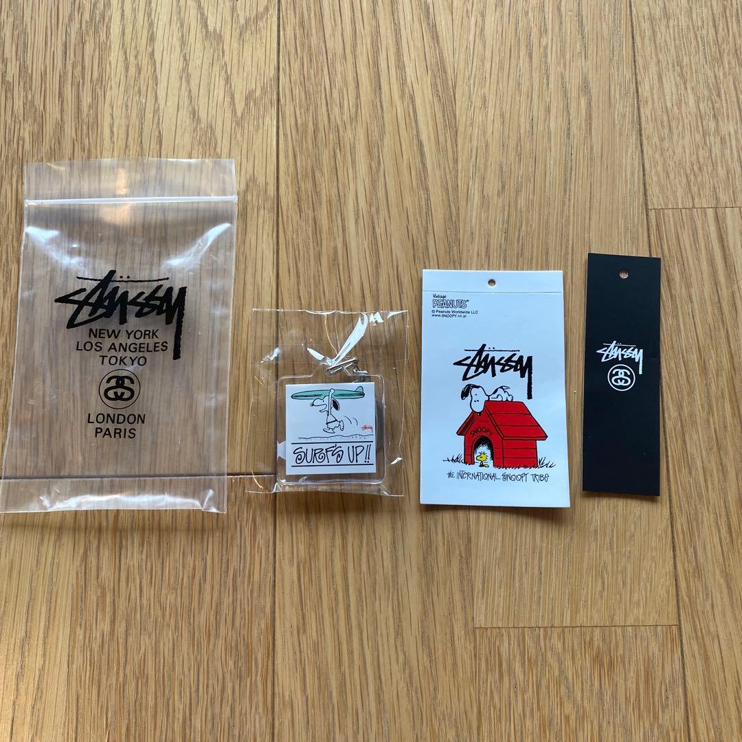 u*8様 stussy スヌーピー サーフボード キーホルダー