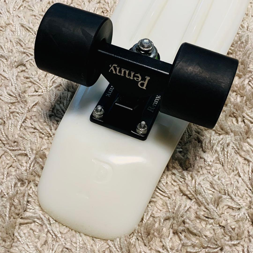 【中古品】Penny ペニー 22インチ ホワイト×ブラック モノトーン