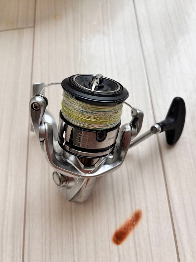 ジャンク品　SHIMANO スピニングリール シルバー