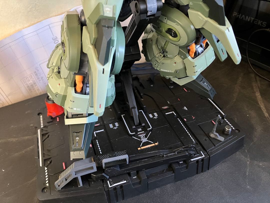 週末限定Axis Model 1/100 オシリス・ドミネーター プラモ完成品