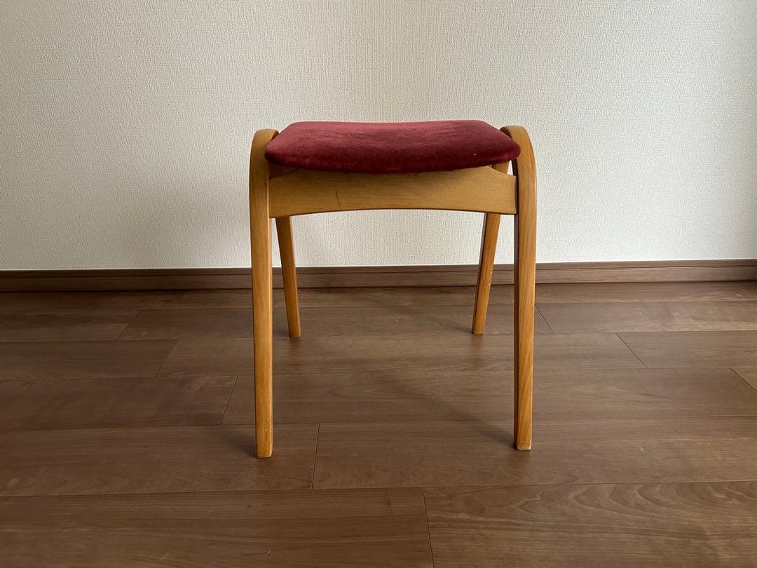 秋田木工　スタッキングスツール　剣持勇　チェア　椅子　大塚家具　名作椅子