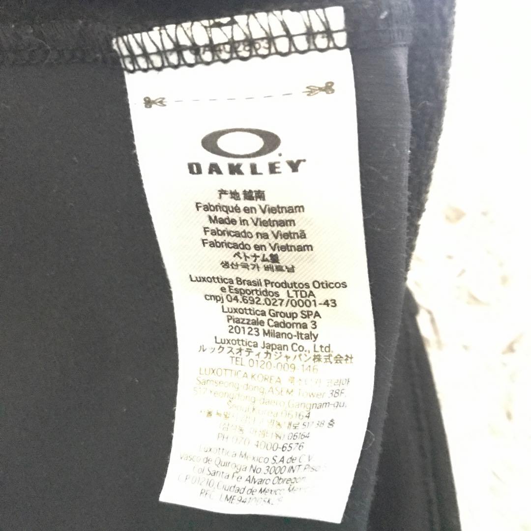 完売品　OAKLEY スカルタートルネックミドル　ジャケット