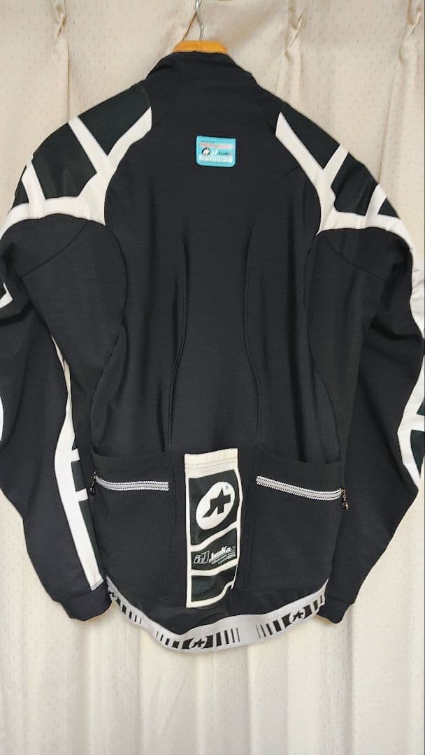 k*a様 ASSOS　アソス　iJ bonka6　ウインタージャケット