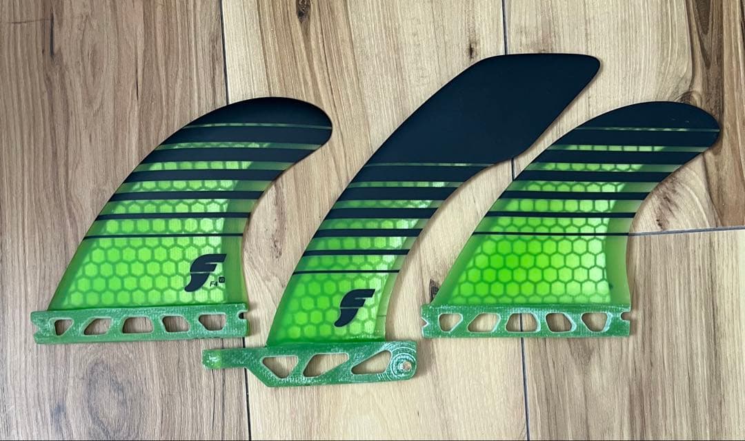 サーフィン・ボディボード FUTURES Hatchet Honeycomb 2+1