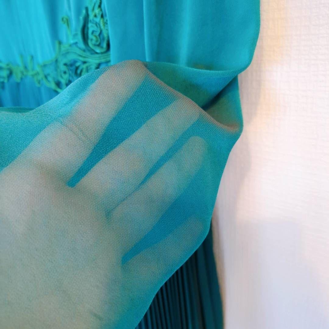 モダンドレス（М相当）刺繍　ロングドレス　エメラルドラテンドレス 　シアー