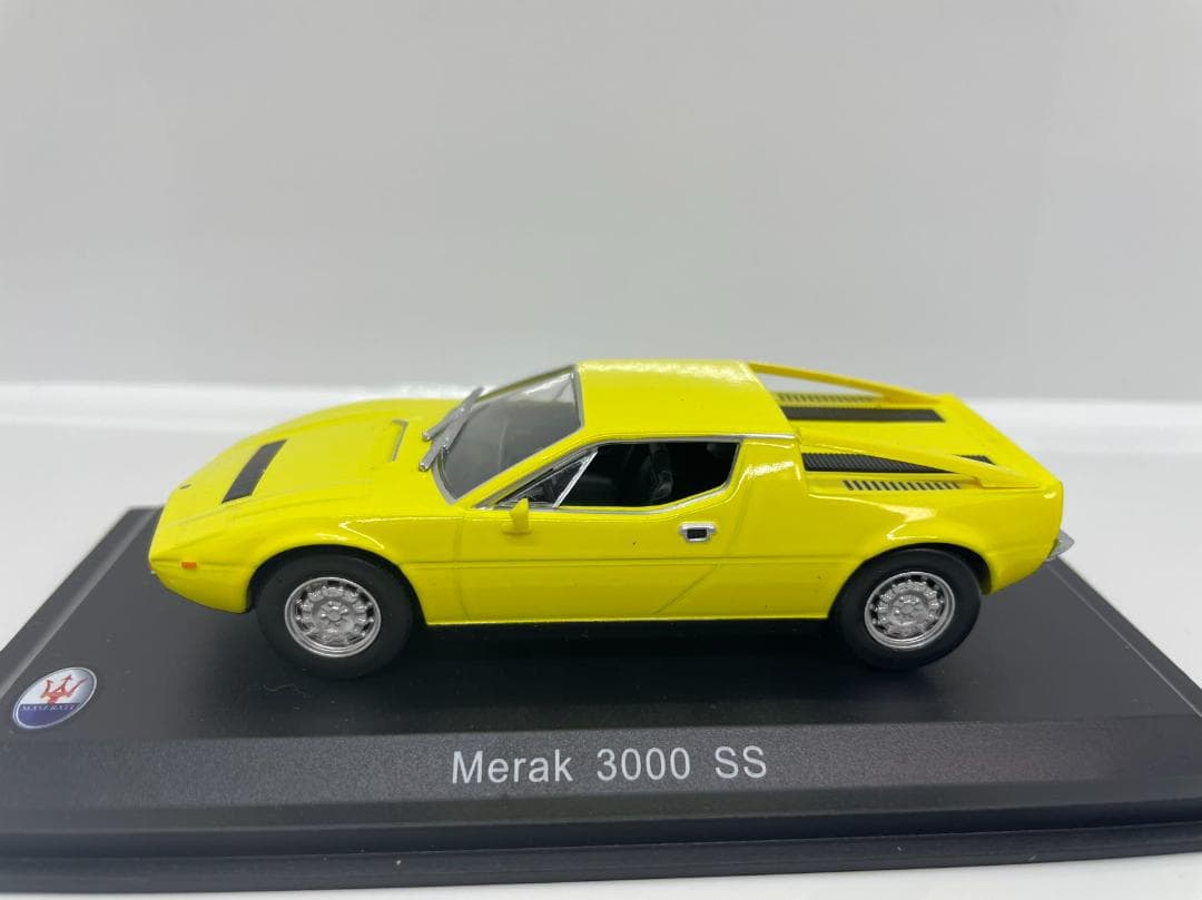 402-445 1/43 マセラティ Merak 3000 SS イエロー