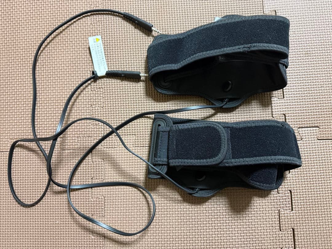 SIXPADフットフィットプラス 2トレーニングギア リモコン付き