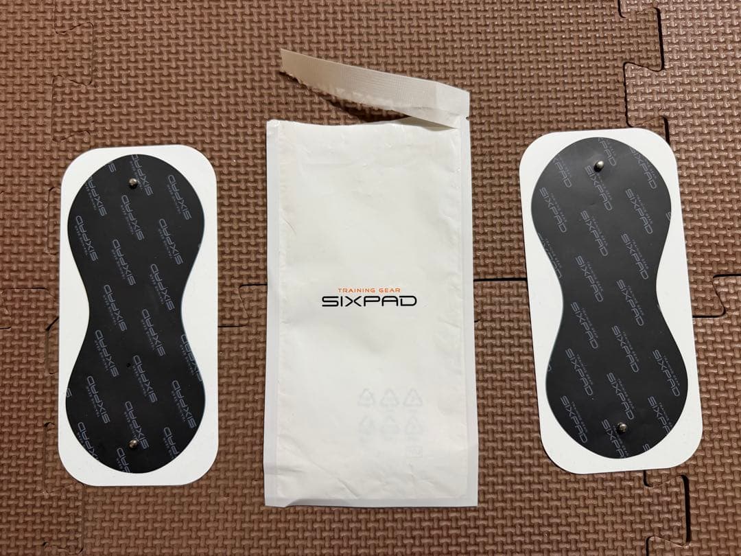SIXPADフットフィットプラス 2トレーニングギア リモコン付き