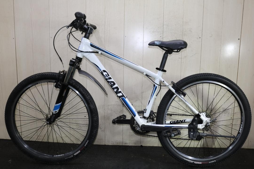 GIANT ROCK 26型 アルミ 21速 400mm MTB