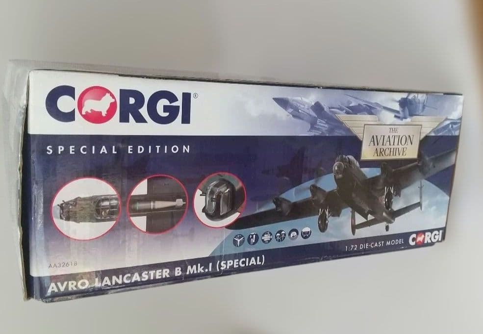 c*d様 Corgi航空機模型 AVRO LANCASTER B Mk.I
