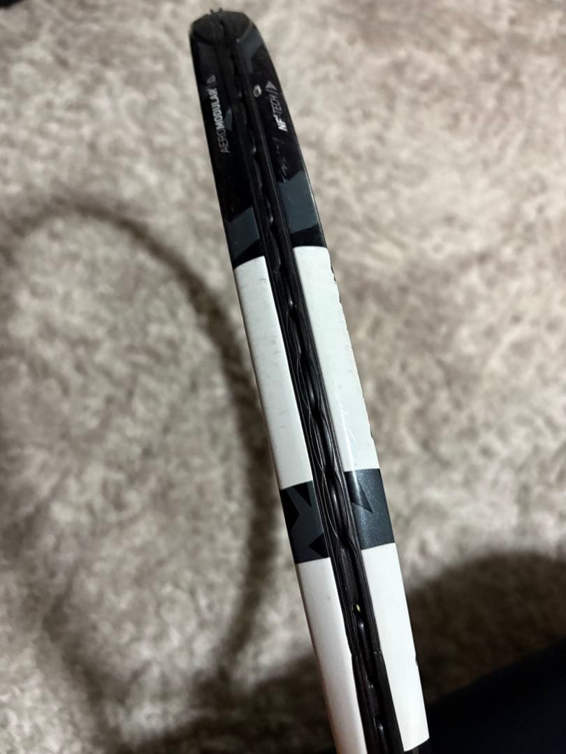 ピュアアエロ100 G2 2022年Babolat 傷、欠けあり