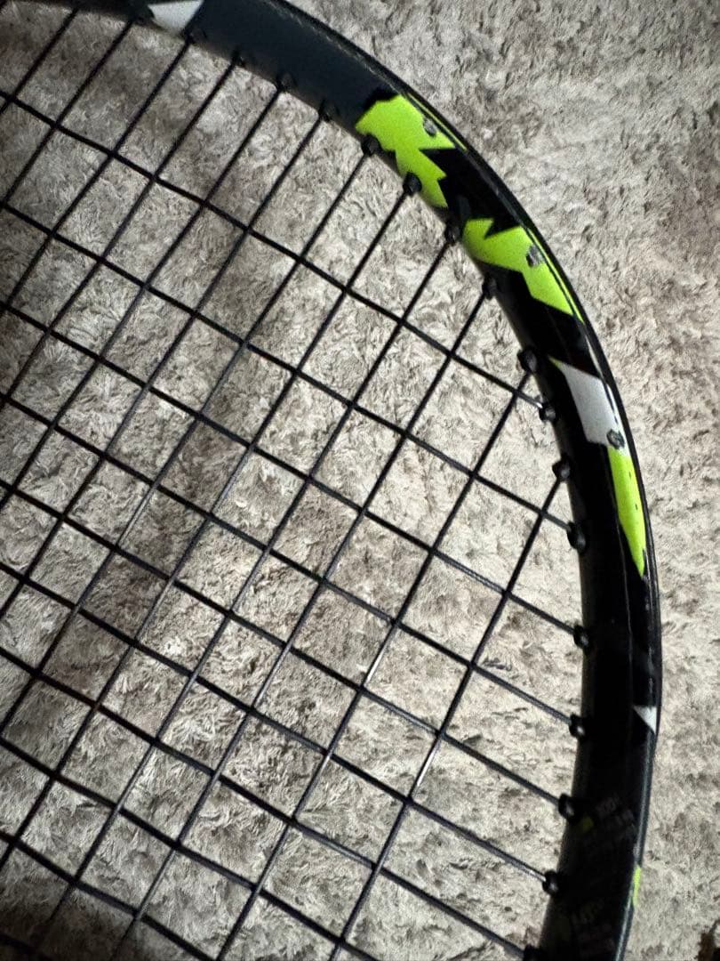 ピュアアエロ100 G2 2022年Babolat 傷、欠けあり