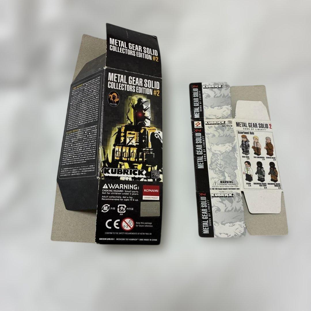 L GEAR SOLID KUBRICK Figure ソリダススネーク