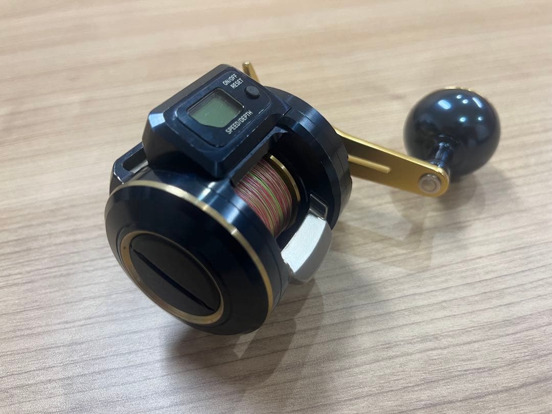 Daiwa Saltiga IC 100 両軸リール　ソルティガ
