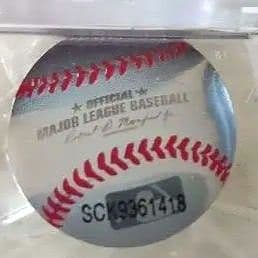 新品未開封】大谷翔平 ドジャース 2024 公式記念ボール 現地スタジアム購入