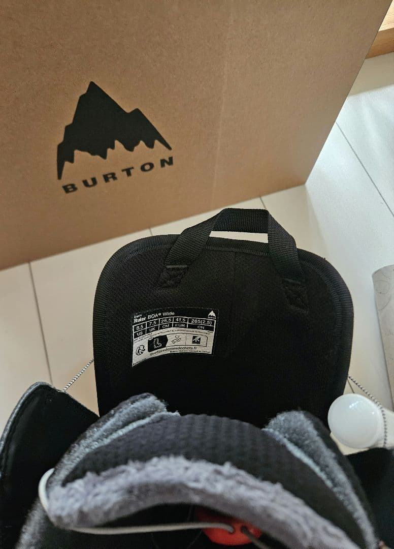 BURTON　Ruler　25-26　26.5センチ