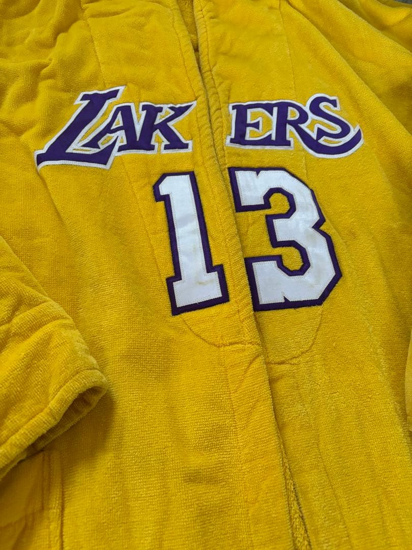 【希少】NBA Lakers ローブ