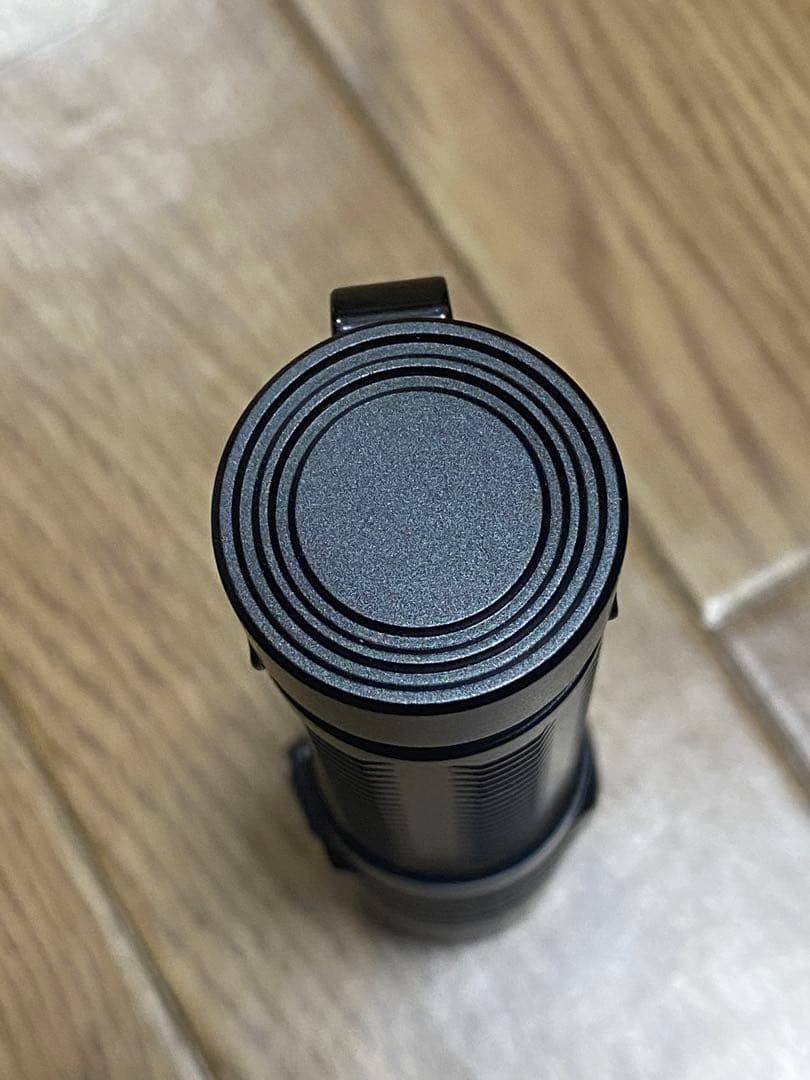 Klarus G15 懐中電灯 4000LM ライト 新品