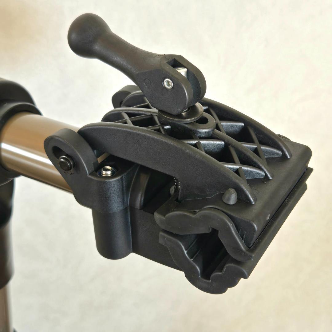 【新品未使用】 自転車 メンテナンススタンド　ワークスタンド 軽量 折り畳み