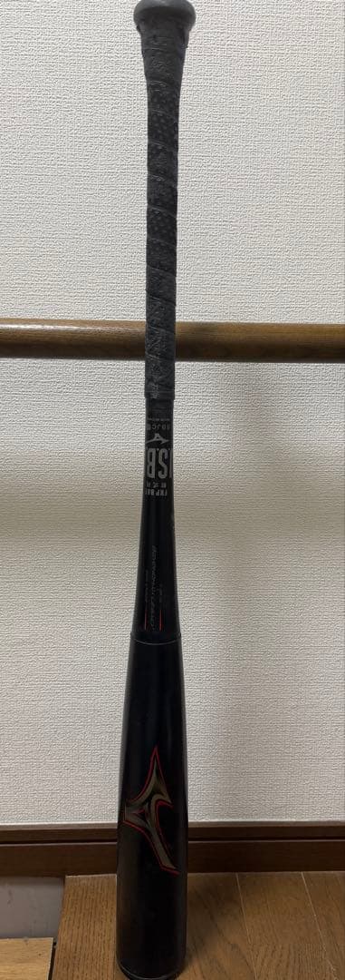 【美品】ビヨンドマックスレガシーミドル軟式バット 84cm