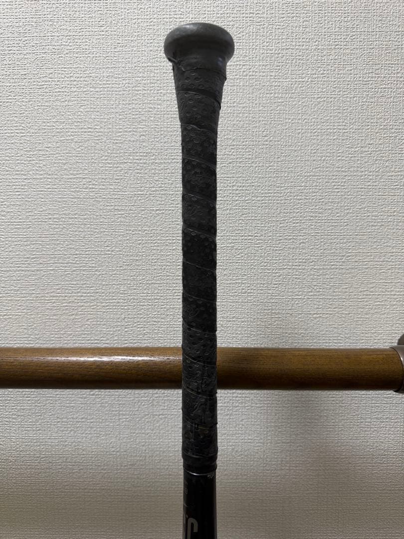【美品】ビヨンドマックスレガシーミドル軟式バット 84cm