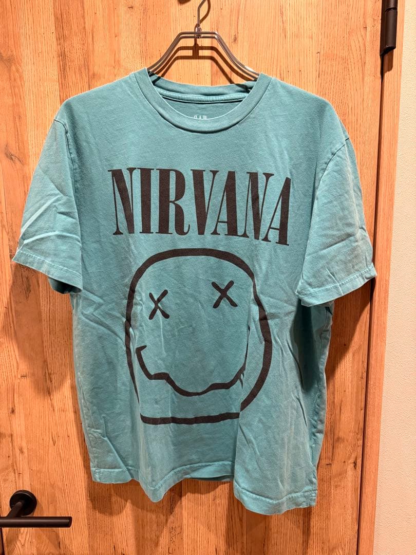 GAP NIRVANA Tシャツ