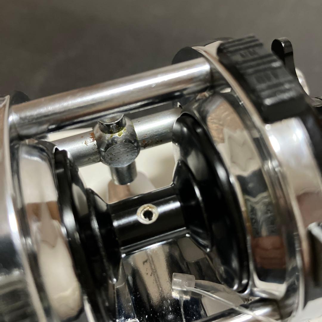 【昭和レトロ レア】Daiwa ミリオネア2000C オールドリール