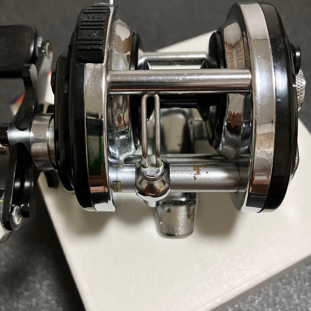 【昭和レトロ レア】Daiwa ミリオネア2000C オールドリール