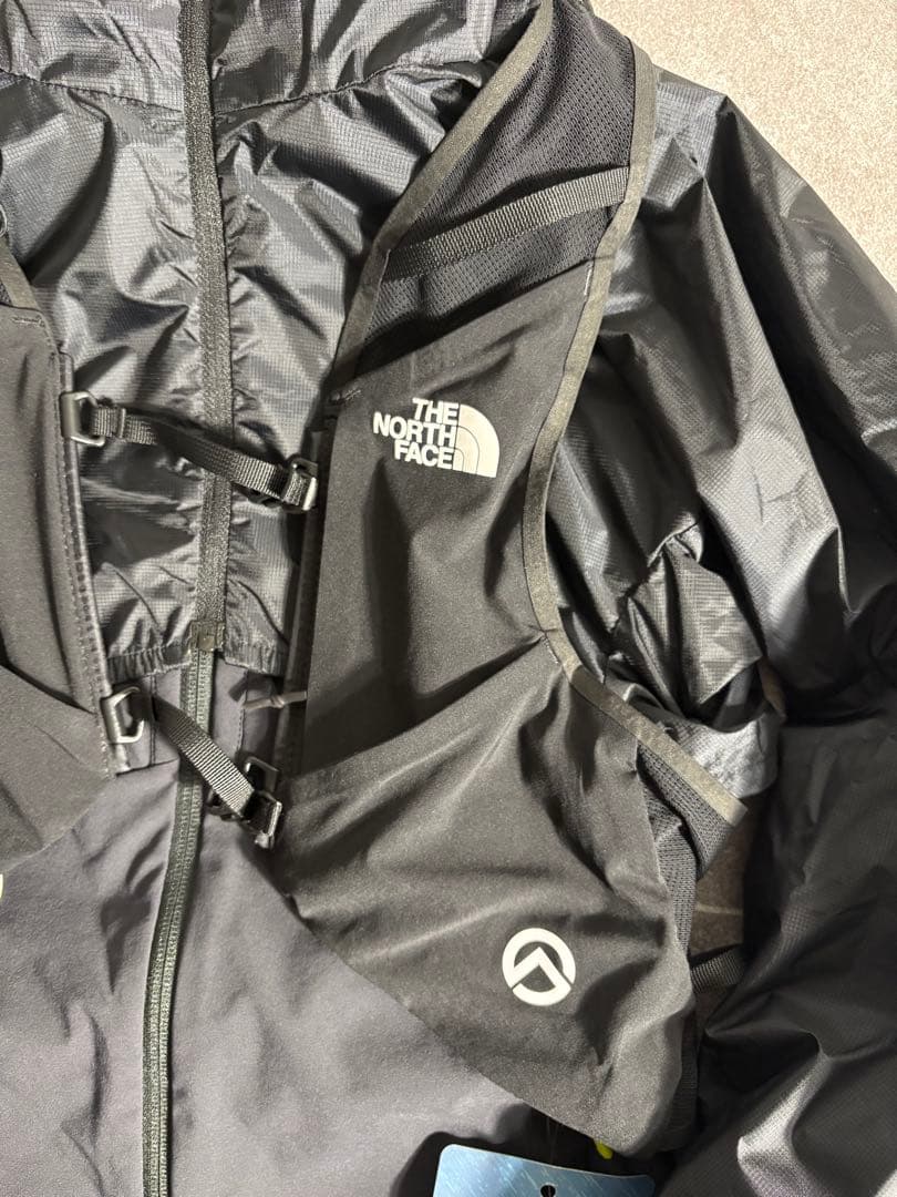 美品⭐︎ ザノースフェイス　サミットラントレイニングパックLサイズ10L トレラン