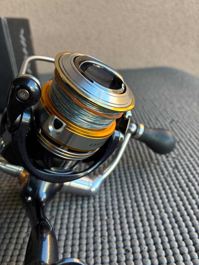 Daiwa 10セルテート　2500R スピニングリール