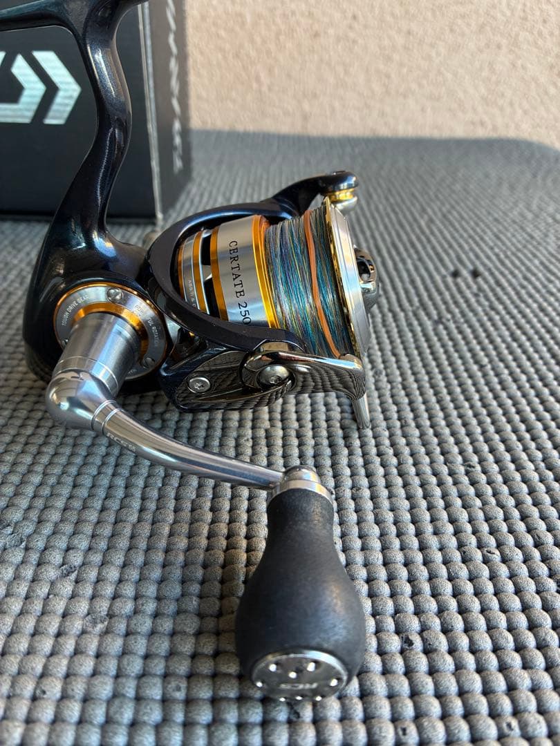 Daiwa 10セルテート　2500R スピニングリール