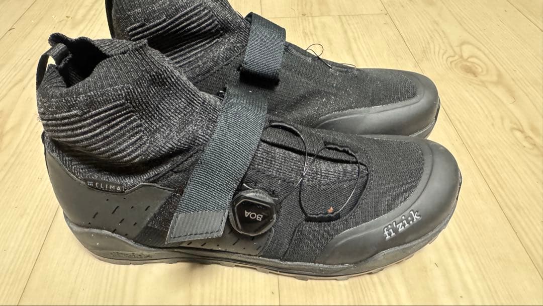 fizik TERRA CLIMA X2　42(27,0mm)