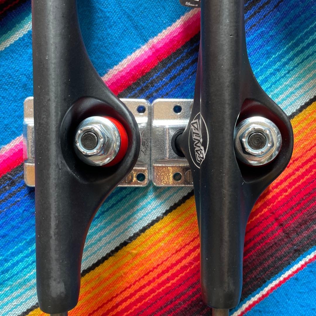 SantaCruz independentスケボートラック 149 ステージ11
