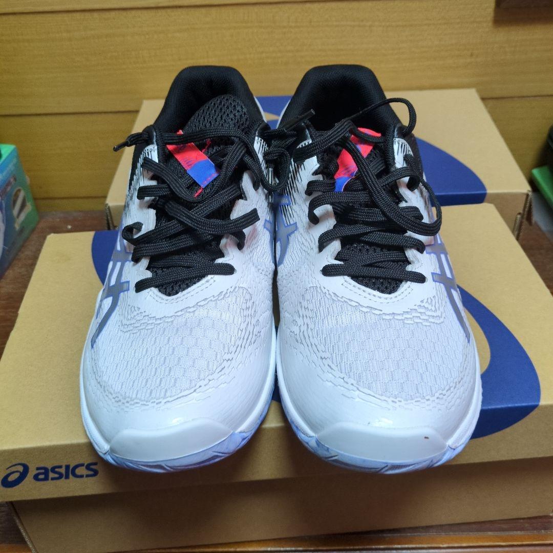 asics バレーボールシューズ ホワイト/ブラック/パープル ブイスイフト