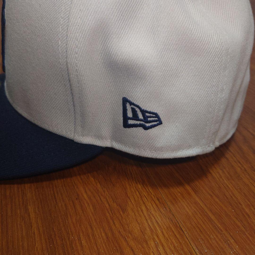 New Era 59FIFTY ベージュ/ネイビー キャップ 7 1/8