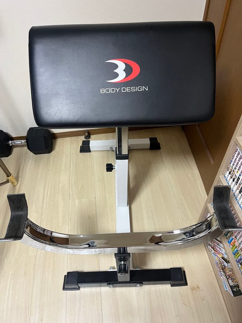 【引き取り限定】BODYDESIGN プリーチャーカールベンチ！