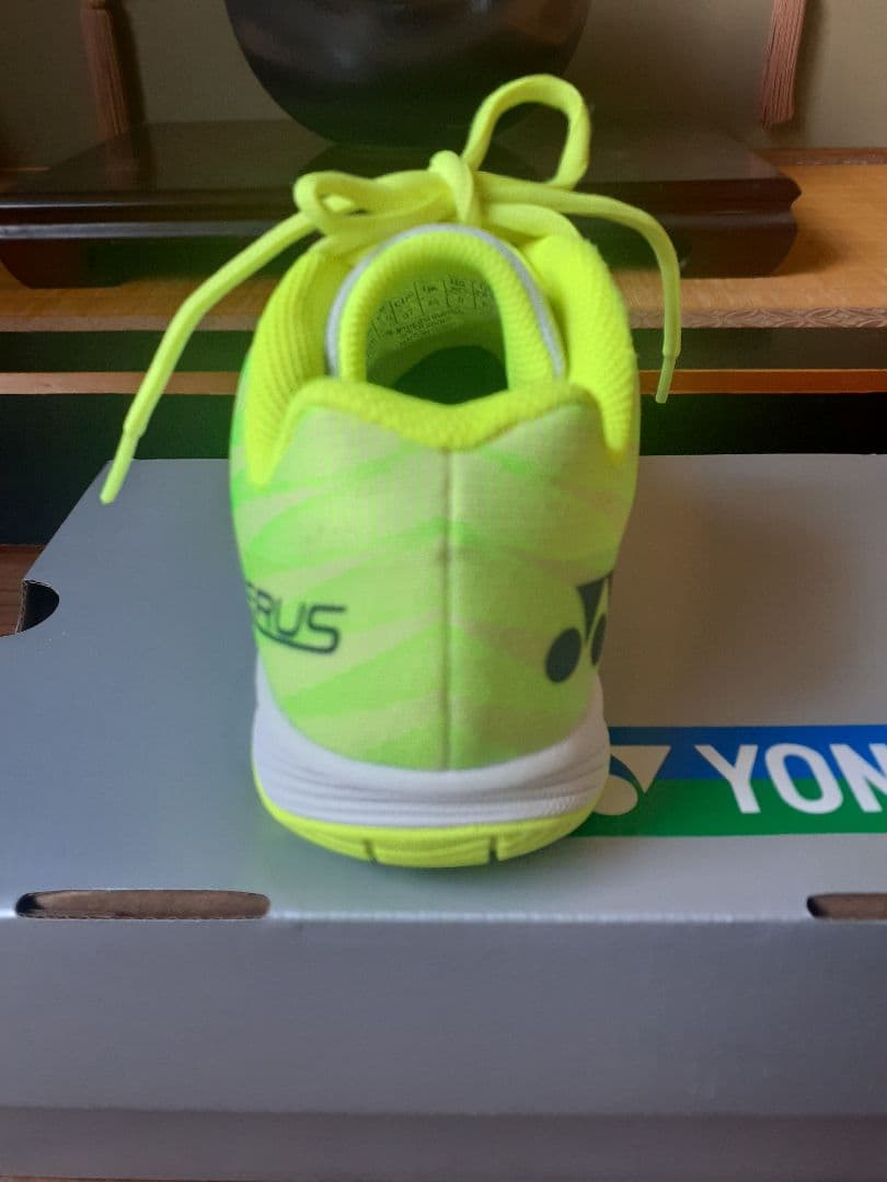 YONEX エアラスZワイド　SHBAZ2W バドミントンシューズ