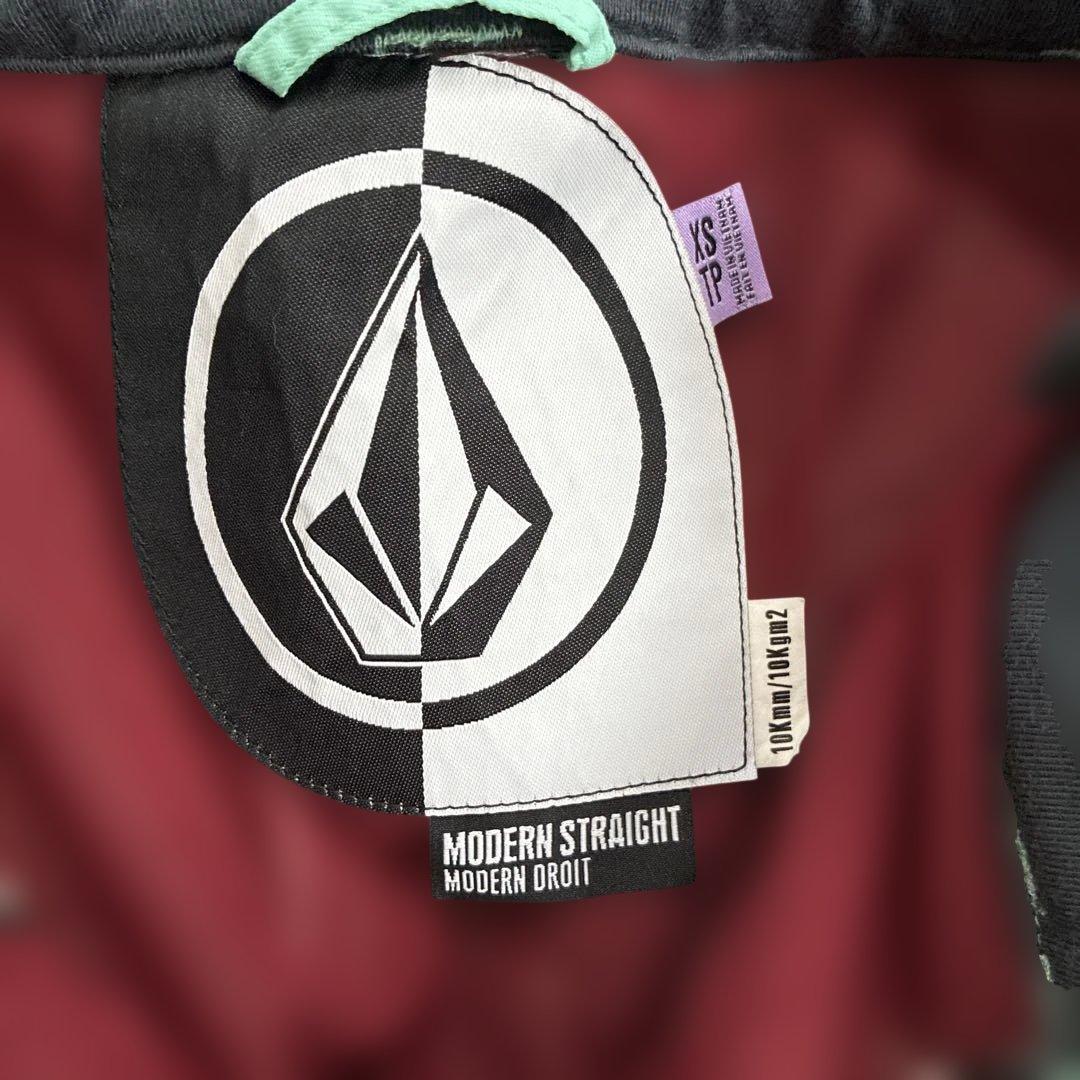 VOLCOM スノーボードパンツ XS