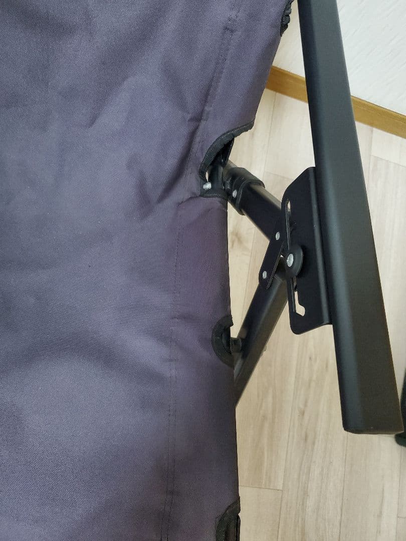 アウトドアチェア 3段階リクライニング機能 収納ポケット付き ブラック