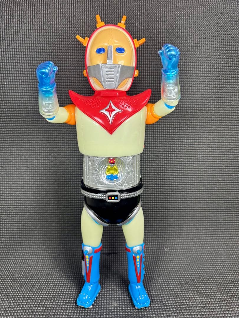 zollmenゾルメン スペースガイイソロク インディーズソフビ