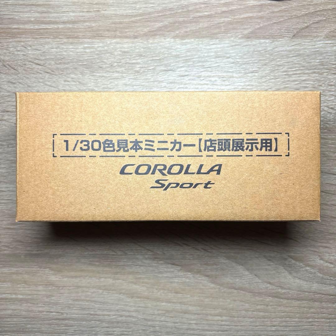 トヨタ カローラスポーツ 改良型 レッド 1/30カラーサンプルミニカー非売品