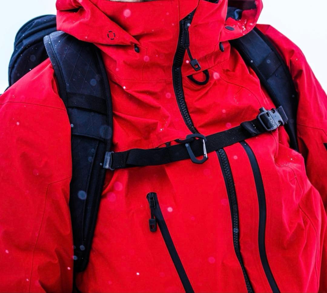 【美品】 BURTON ak457 ジャケット レッド サイズ　S